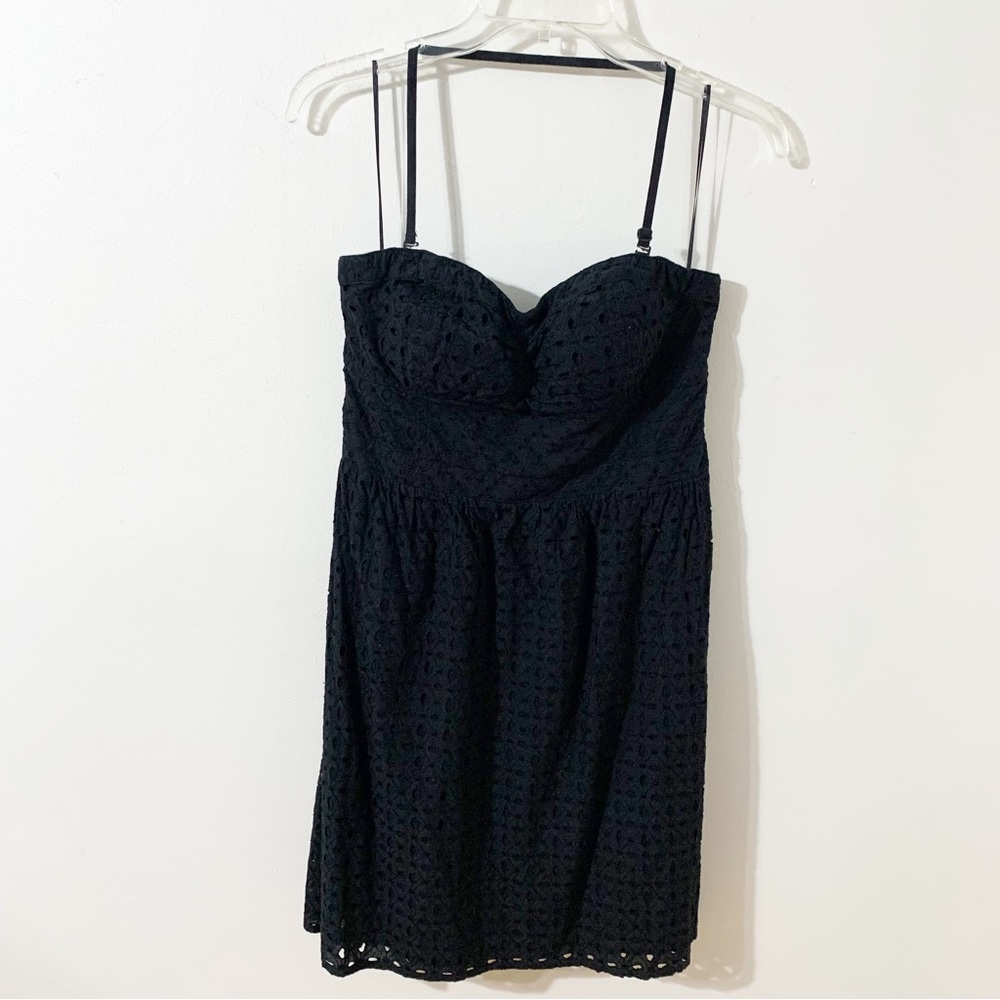 American Eagle Outfitter Embroidered Eyelet Sleeveless Dress Sweetheart Neckline